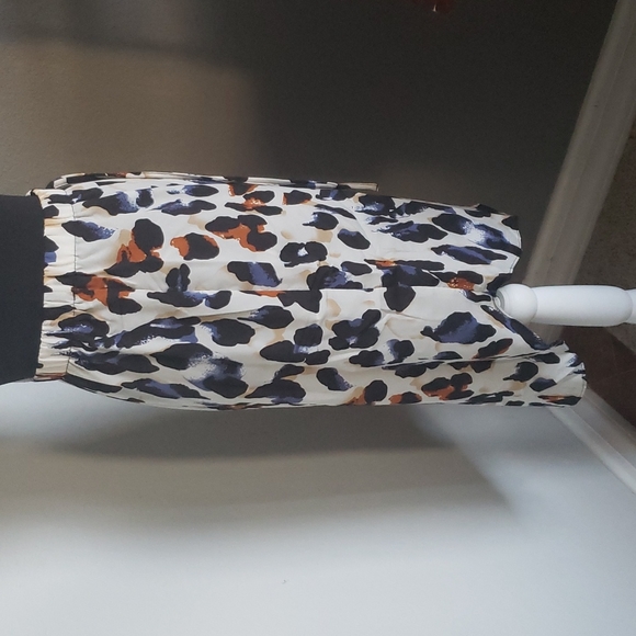 Animal print cheetah 🐆 light flowy summer skirt - Picture 4 of 5